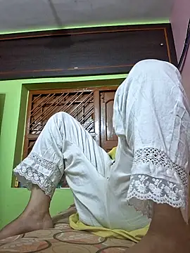 Snapshot of kunjan789 chatting on 03.20.25 kunjan789 online show from 03.20.25