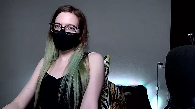 Snapshot of amber_candyfloss chatting on 12.10.24 amber candyfloss online show from 12.10.24