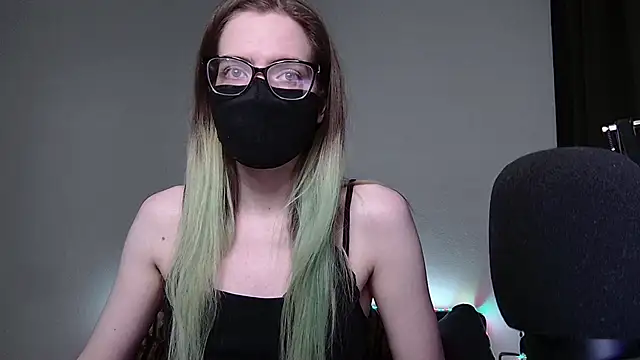 Snapshot of amber_candyfloss chatting on 12.14.24 amber candyfloss online show from 12.14.24