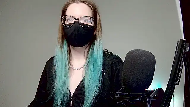 Snapshot of amber_candyfloss chatting on 02.15.25 amber candyfloss online show from 02.15.25