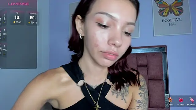 Snapshot of amysc chatting on 02.01.25 amysc online show from 02.01.25