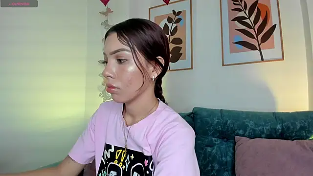 Snapshot of amysc chatting on 03.03.25 amysc online show from 03.03.25