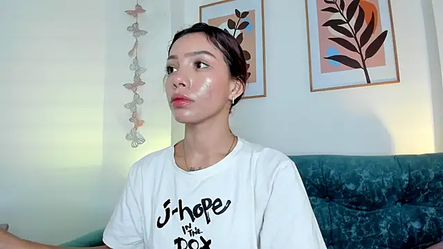 Snapshot of amysc chatting on 03.11.25 amysc online show from 03.11.25