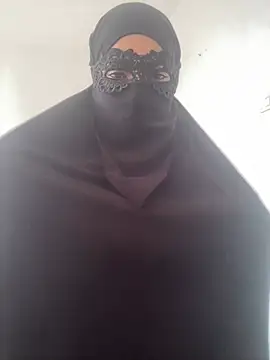 Snapshot of Hijabi_HotGirls chatting on 02.21.25 Hijabi HotGirls online show from 02.21.25