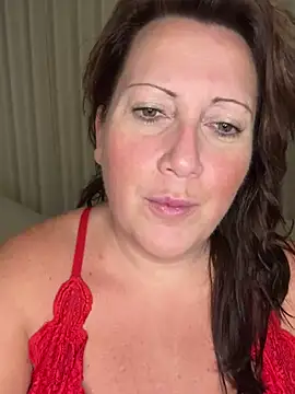 Snapshot of xsexycurvymilf chatting on 12.09.24 xsexycurvymilf online show from 12.09.24