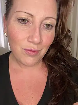 Snapshot of xsexycurvymilf chatting on 01.28.25 xsexycurvymilf online show from 01.28.25
