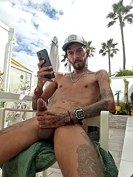 Snapshot of Themadhatter90 chatting on 03.11.25 Themadhatter90 online show from 03.11.25