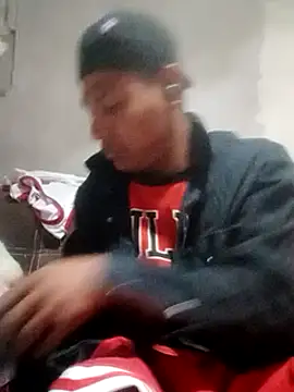 Snapshot of Moreno1813 chatting on 03.03.25 Moreno1813 online show from 03.03.25