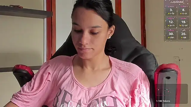 SamanthaWatson online show from 12.25.24