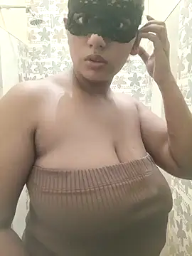 Snapshot of OneDisplay chatting on 12.12.24 OneDisplay online show from 12.12.24