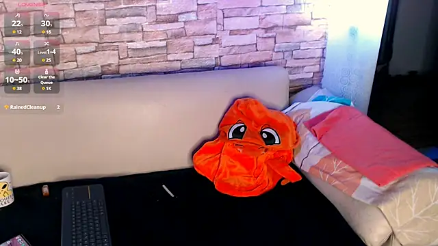 Snapshot of Luci_Amore chatting on 12.20.24 Luci Amore online show from 12.20.24