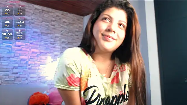 Snapshot of Luci_Amore chatting on 01.08.25 Luci Amore online show from 01.08.25