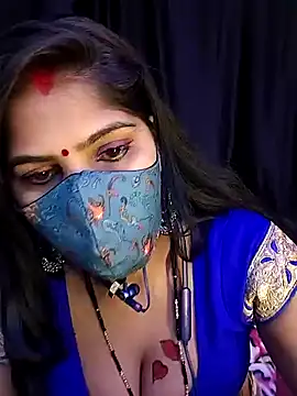 Snapshot of MUMTAJ_1 chatting on 12.29.24 MUMTAJ 1 online show from 12.29.24