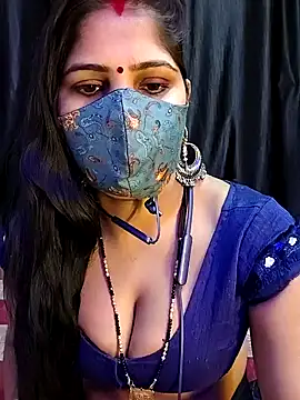 Snapshot of MUMTAJ_1 chatting on 02.13.25 MUMTAJ 1 online show from 02.13.25