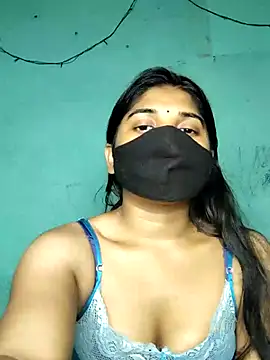 Snapshot of Luv_Adite20 chatting on 03.02.25 Luv Adite20 online show from 03.02.25