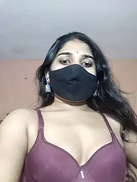 Snapshot of Luv_Adite20 chatting on 11.01.25 Luv Adite20 online show from 11.01.25