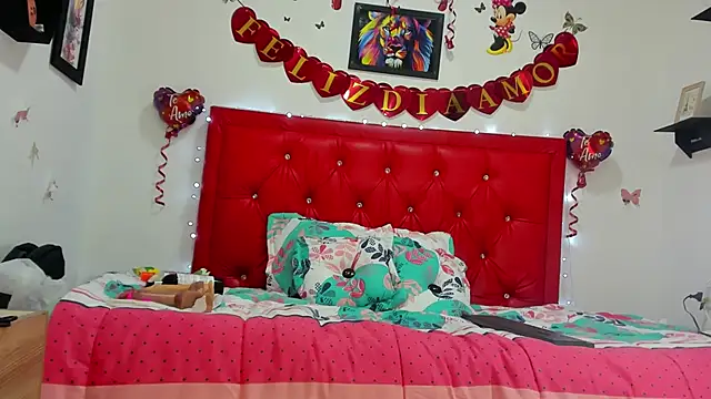 Snapshot of natasha_jurado chatting on 02.09.25 natasha jurado online show from 02.09.25