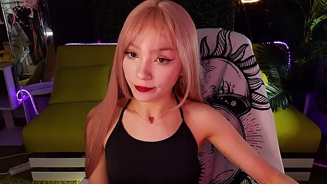 Snapshot of SandraBoyl chatting on 03.02.25 SandraBoyl online show from 03.02.25