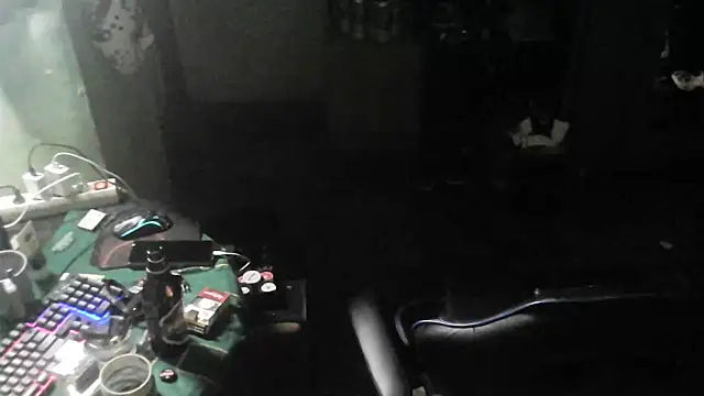 Snapshot of perversalus chatting on 01.27.25 perversalus online show from 01.27.25