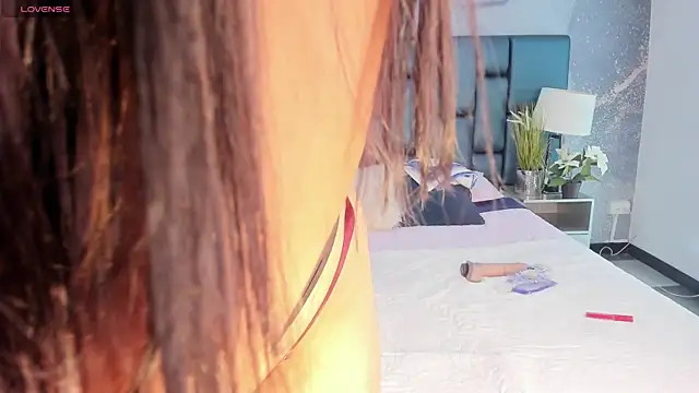 Snapshot of Nahomi_Wild chatting on 03.03.25 Nahomi Wild online show from 03.03.25