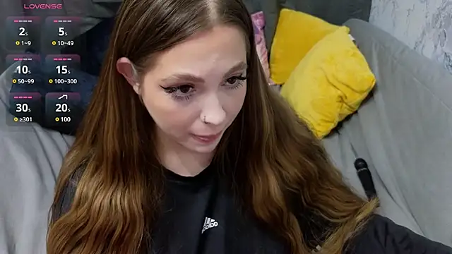 Snapshot of Nicole_Vvinson chatting on 01.11.25 Nicole Vvinson online show from 01.11.25