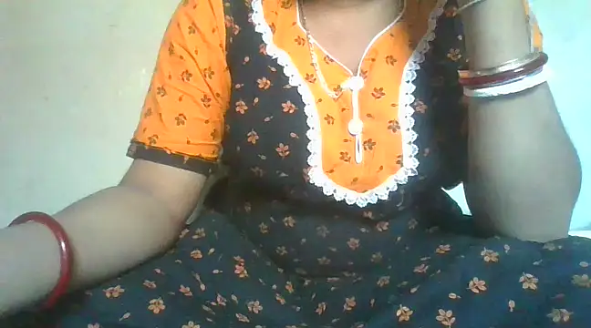 Snapshot of Sexy_rosyyyy chatting on 02.08.25 Sexy rosyyyy online show from 02.08.25