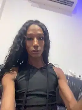 Snapshot of tamarabigass1 chatting on 01.21.25 tamarabigass1 online show from 01.21.25