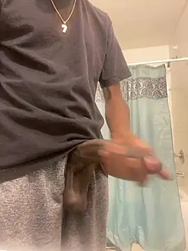 Snapshot of chocolatemeatstick25 chatting on 02.20.25 chocolatemeatstick25 online show from 02.20.25