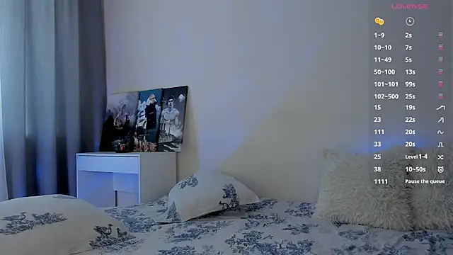 Snapshot of _RocketWay_ chatting on 09.10.25 RocketWay online show from 09.10.25