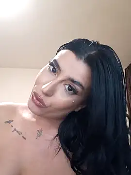 Snapshot of GiseleReine chatting on 02.12.25 GiseleReine online show from 02.12.25