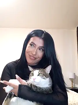 Snapshot of GiseleReine chatting on 02.16.25 GiseleReine online show from 02.16.25