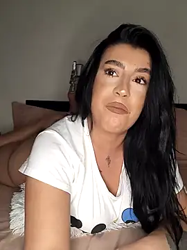 Snapshot of GiseleReine chatting on 03.13.25 GiseleReine online show from 03.13.25