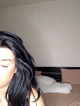 Snapshot of GiseleReine chatting on 03.13.25 GiseleReine online show from 03.13.25