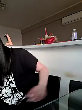 Snapshot of Milf_Abigail chatting on 02.11.25 Milf Abigail online show from 02.11.25