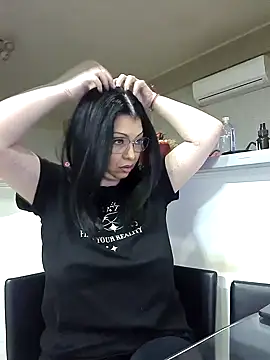 Snapshot of Milf_Abigail chatting on 03.02.25 Milf Abigail online show from 03.02.25