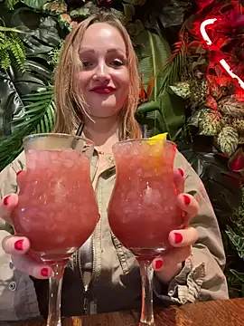 Snapshot of LadyTatiana_Madam chatting on 12.29.24 LadyTatiana Madam online show from 12.29.24