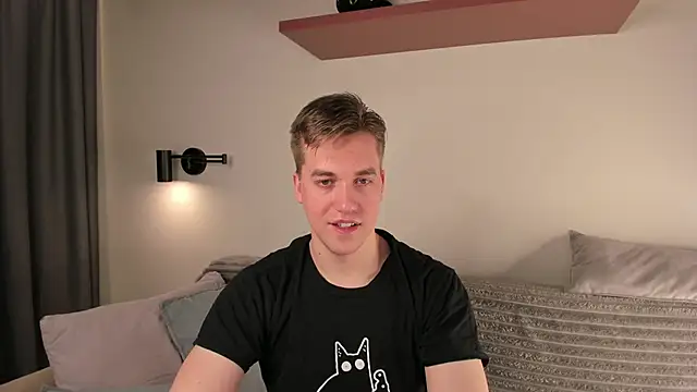 Snapshot of AustinButler chatting on 02.21.25 AustinButler online show from 02.21.25