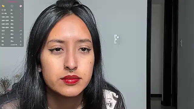 Snapshot of 2SummerLove1 chatting on 03.21.25 2SummerLove1 online show from 03.21.25