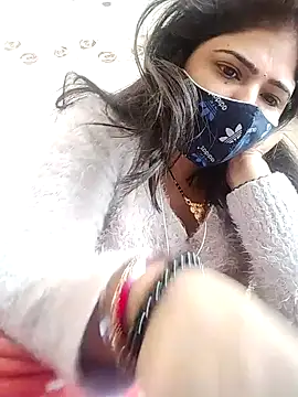 Snapshot of Husnpari20 chatting on 12.13.24 Husnpari20 online show from 12.13.24