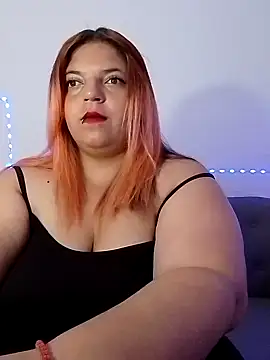 Snapshot of pamelavillaloboss chatting on 09.22.25 pamelavillaloboss online show from 09.22.25