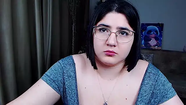 Snapshot of Crazy_Bunya chatting on 12.15.24 Crazy Bunya online show from 12.15.24