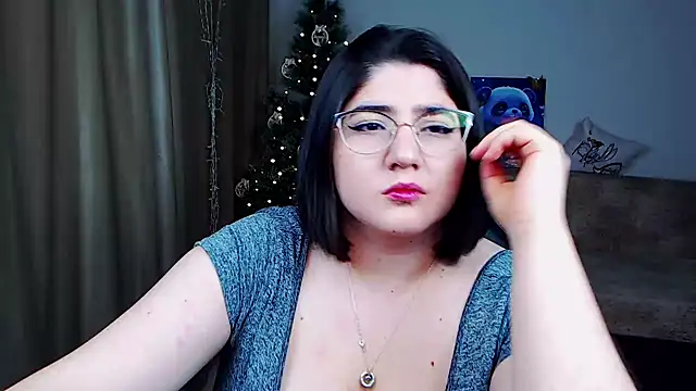 Snapshot of Crazy_Bunya chatting on 12.22.24 Crazy Bunya online show from 12.22.24