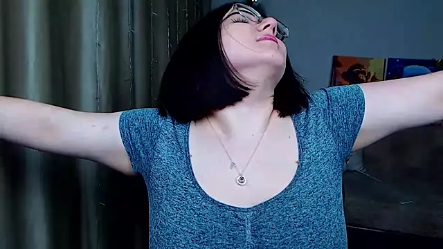 Snapshot of Crazy_Bunya chatting on 01.18.25 Crazy Bunya online show from 01.18.25