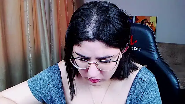 Snapshot of Crazy_Bunya chatting on 02.21.25 Crazy Bunya online show from 02.21.25