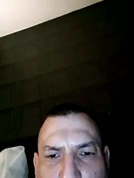 Snapshot of Markossx chatting on 02.26.25 Markossx online show from 02.26.25