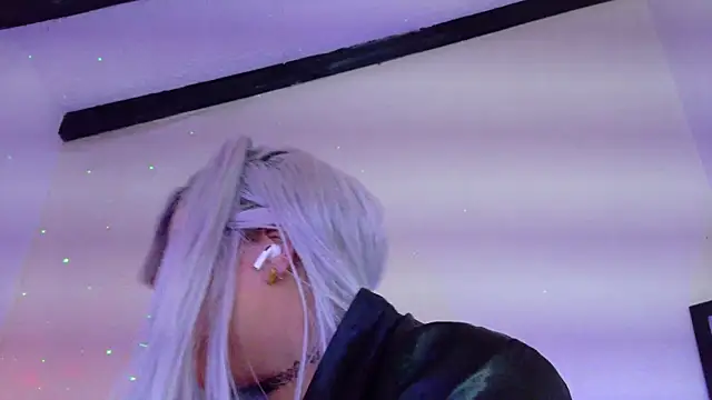 Snapshot of Cuckold_lover69 chatting on 01.14.25 Cuckold lover69 online show from 01.14.25