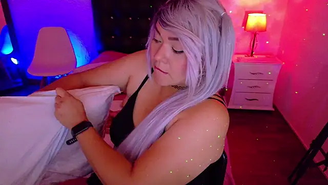 Snapshot of Cuckold_lover69 chatting on 01.19.25 Cuckold lover69 online show from 01.19.25