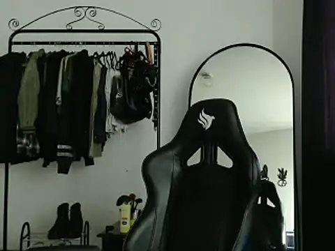 Snapshot of marisilva_br chatting on 01.21.25 marisilva br online show from 01.21.25