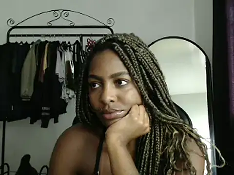 Snapshot of marisilva_br chatting on 01.30.25 marisilva br online show from 01.30.25