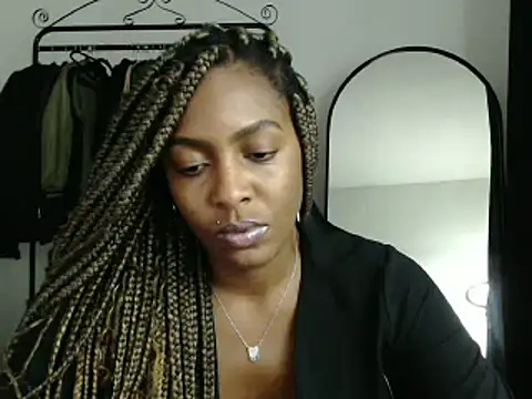 Snapshot of marisilva_br chatting on 01.31.25 marisilva br online show from 01.31.25